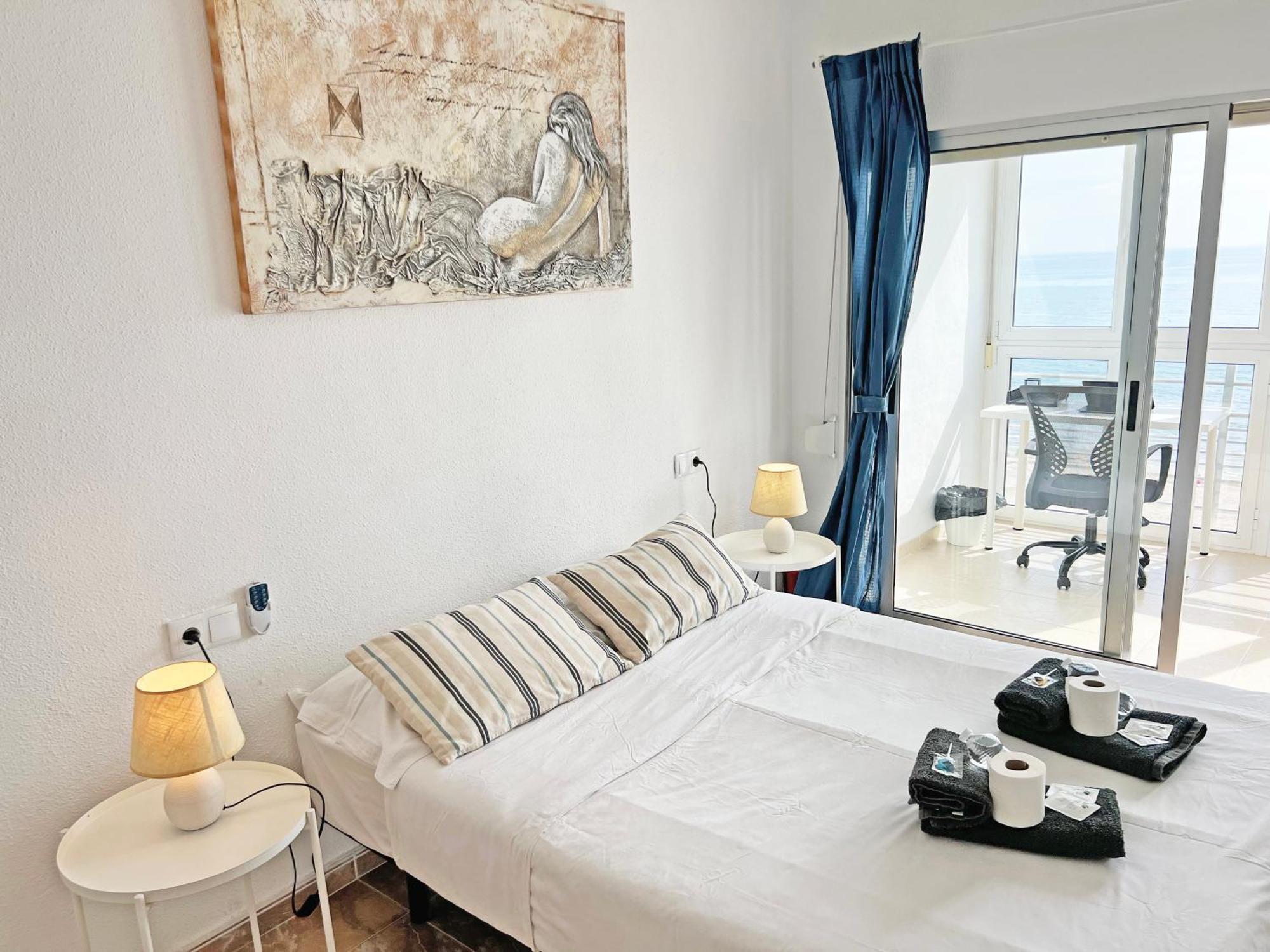 Апартаменти Atico Frente Al Mar 2 Terrazas Barbacoa Y Parking Sujeto A Disponibilidad Ел-Кампельйо Екстер'єр фото